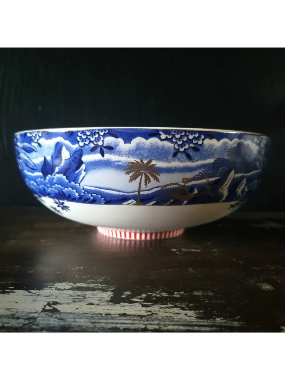 Large Pip Studio Heritage Blue and White Bowl Female Portrait Center